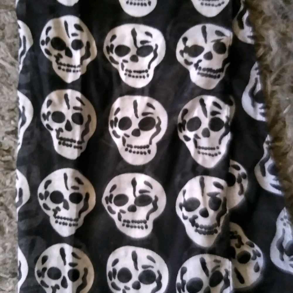 Skull Lightweight material scarf